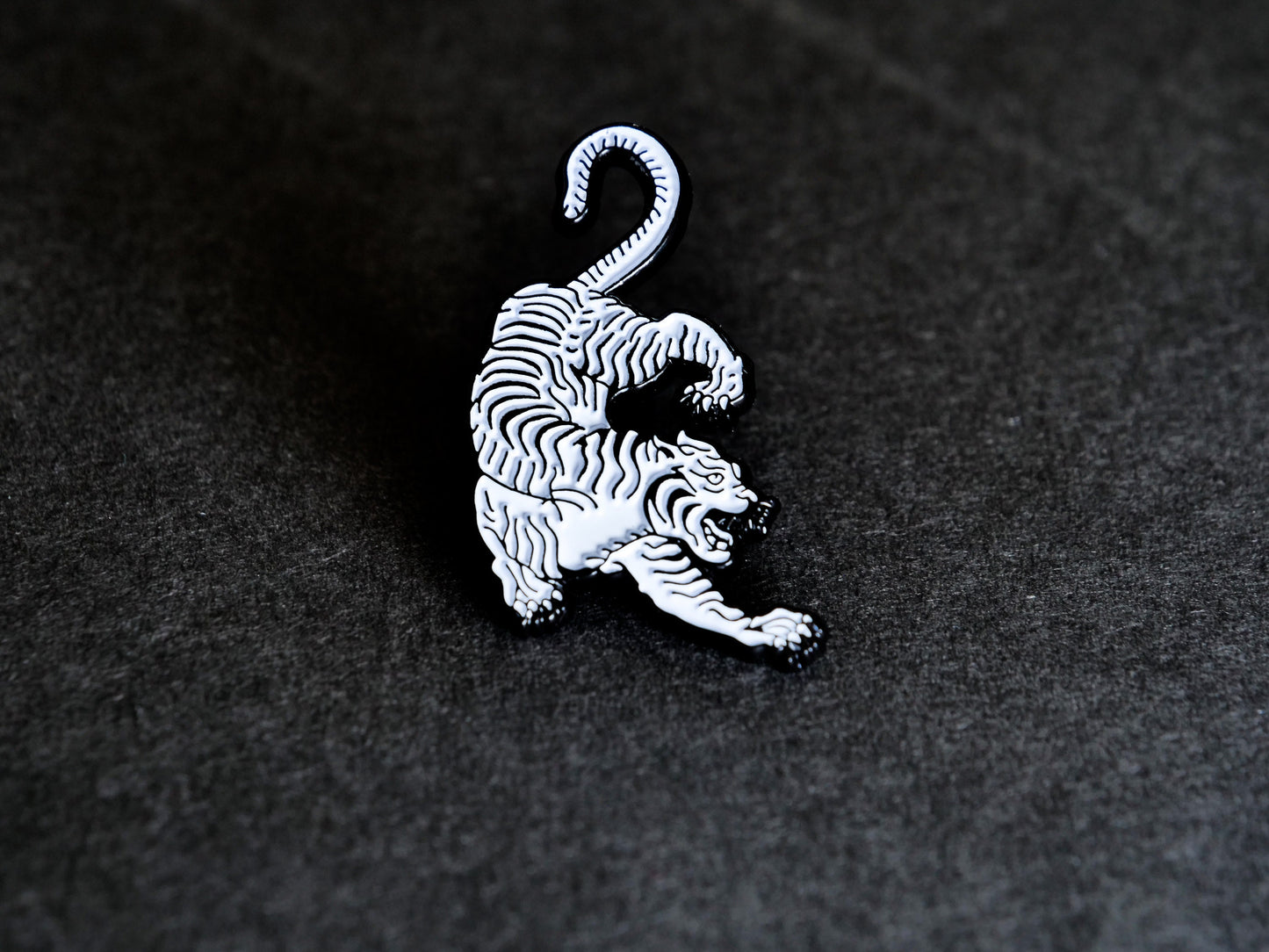 HL BO Sak Yant Tiger Pin