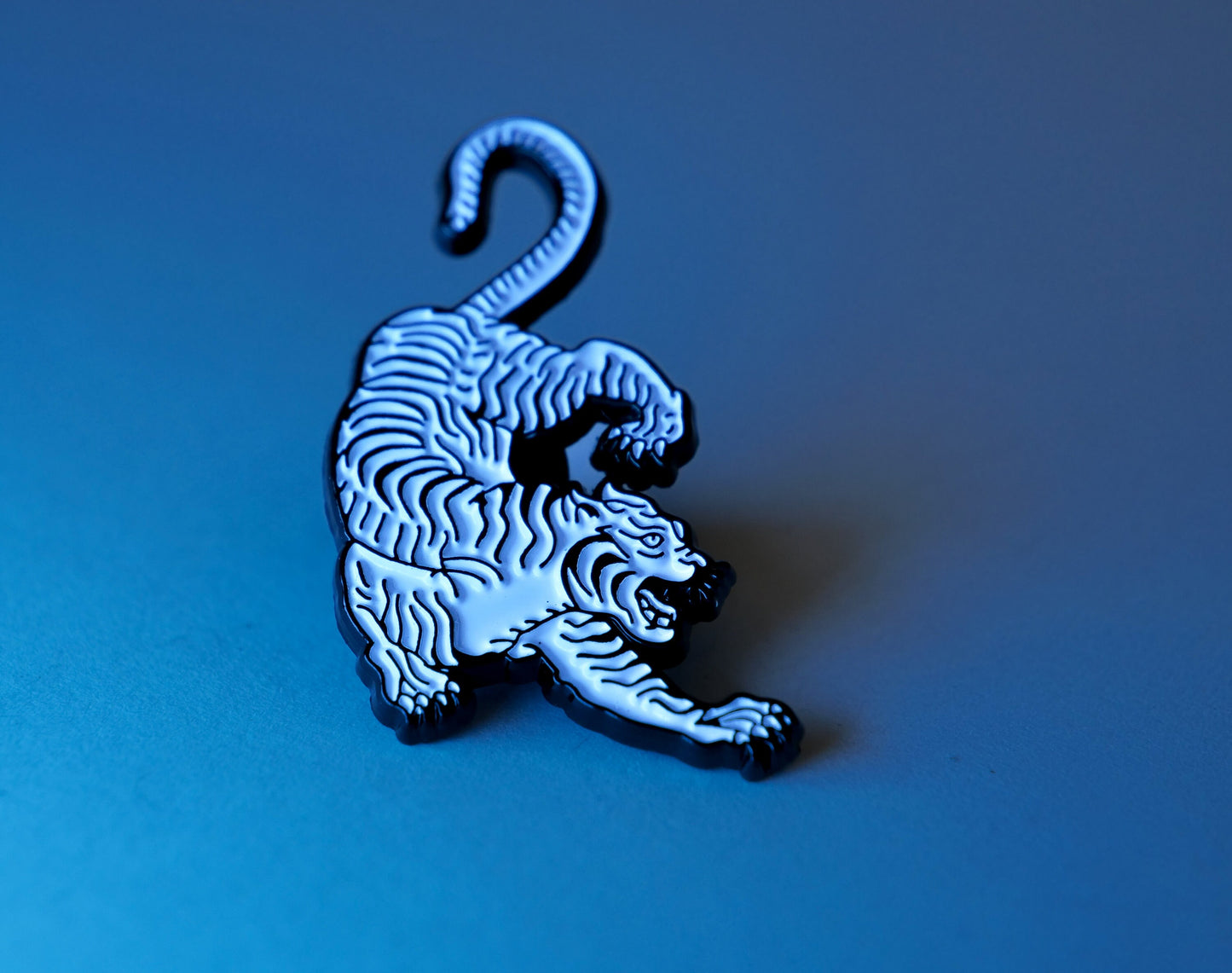HL BO Sak Yant Tiger Pin